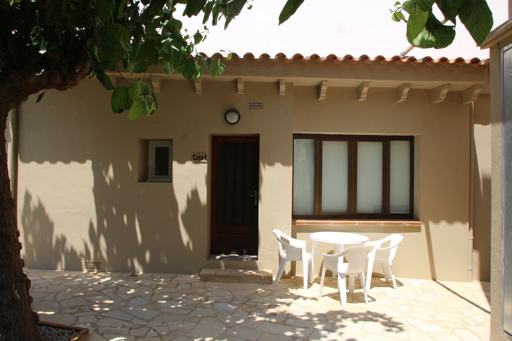 Rvapartaments Provenzal L' Escala Exterior foto