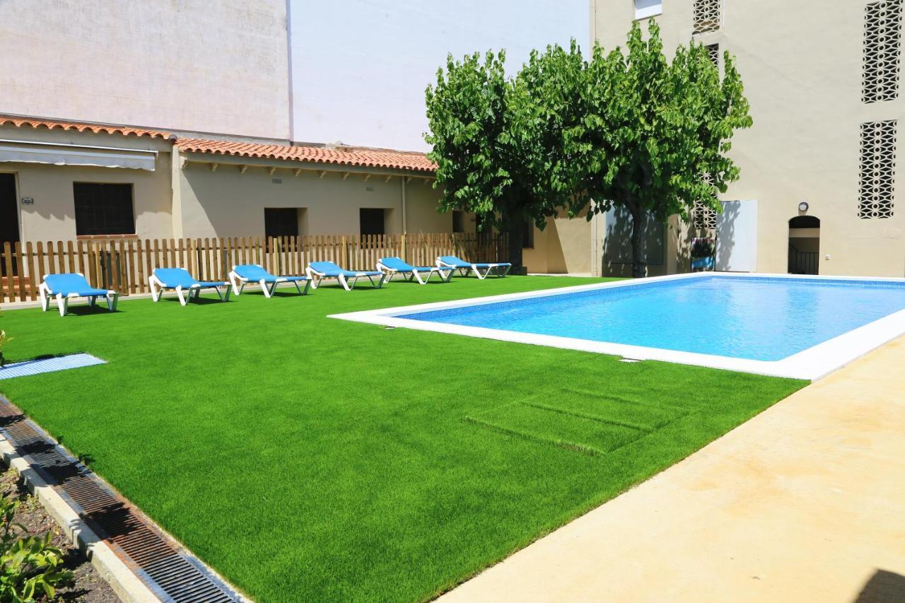 Rvapartaments Provenzal L' Escala Exterior foto